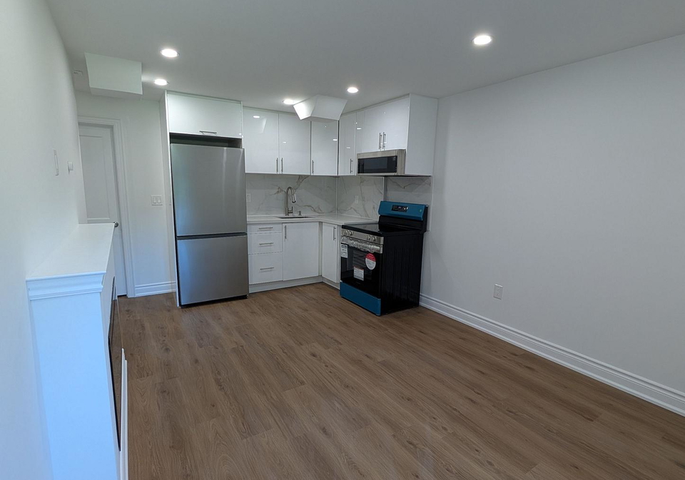 251-meadow-road-whitby-ontario-e13423648