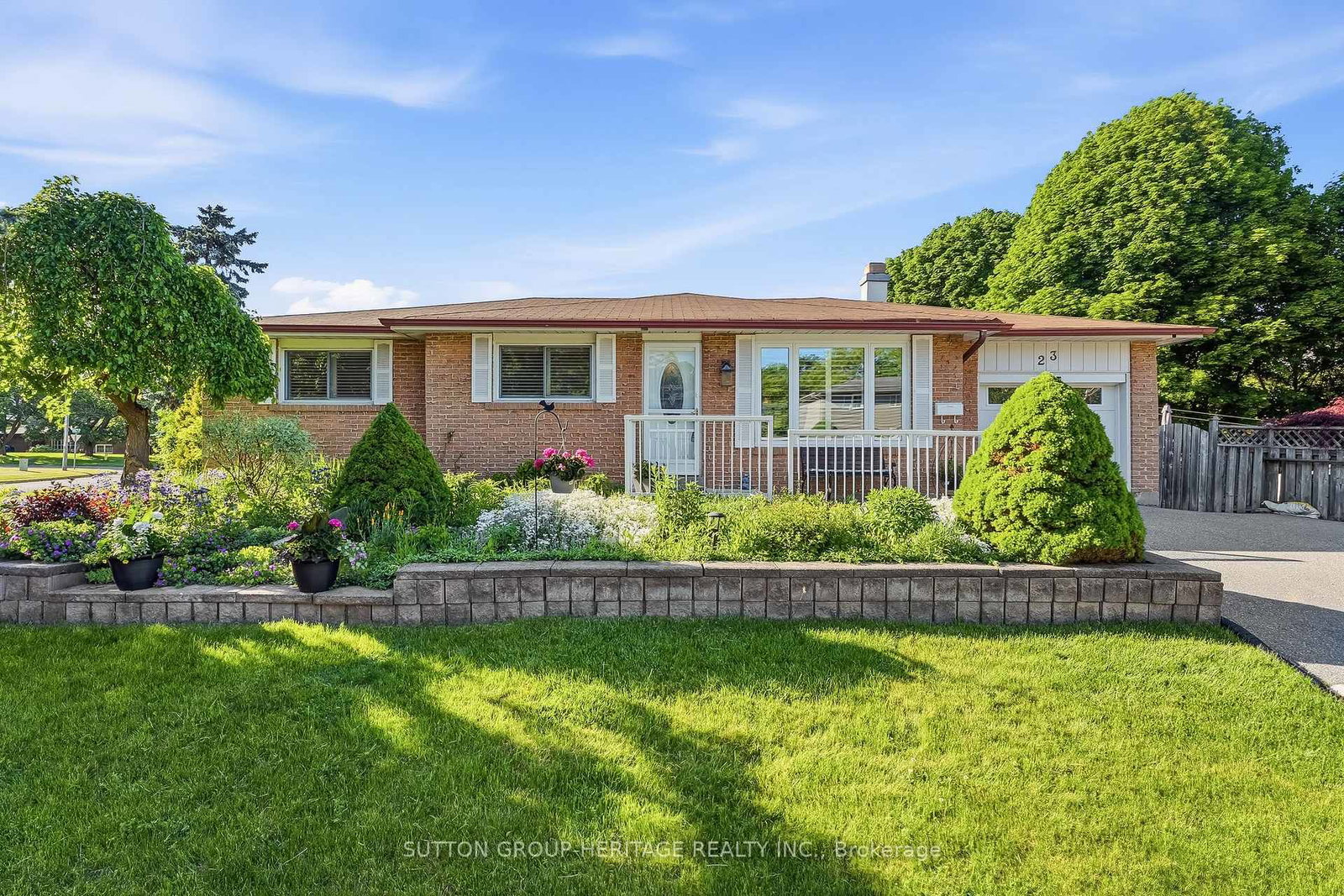 23-jacwin-drive-ajax-ontario-e13423964