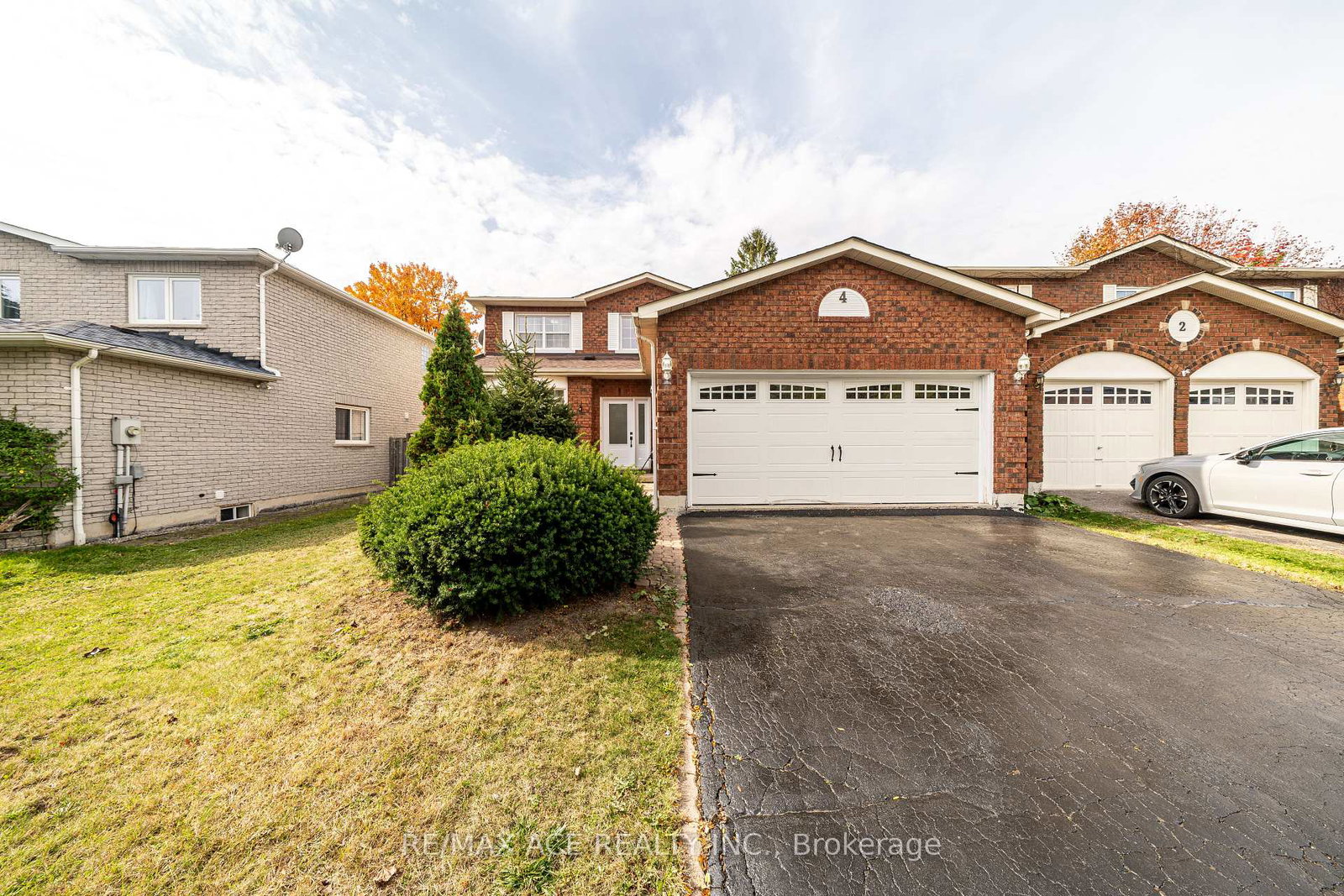 4-broughton-court-whitby-ontario-e13424462