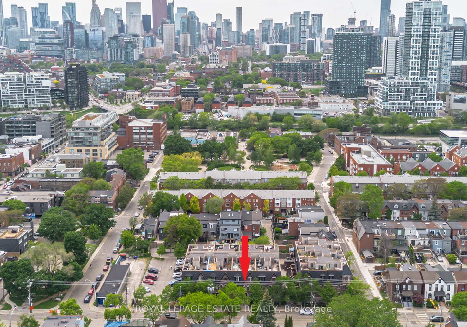 140-broadview-avenue-toronto-ontario-e13425136