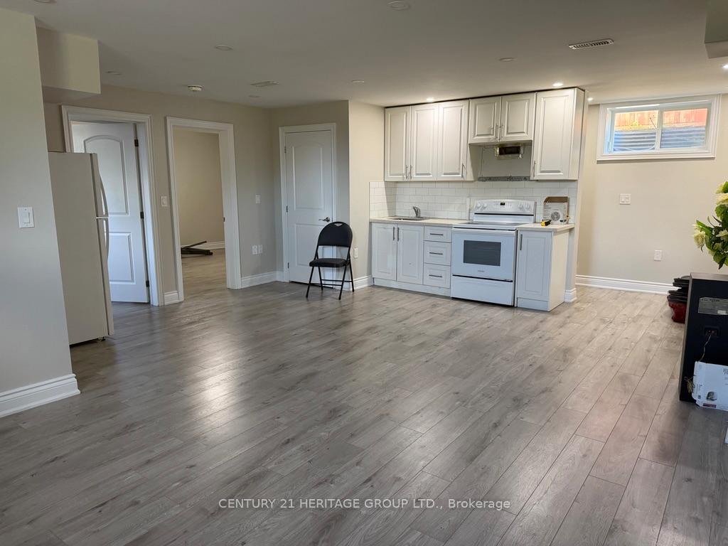 2-lewiston-road-scarborough-ontario-e13425184