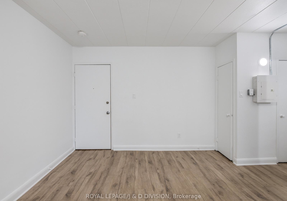 325-sammon-avenue-east-york-ontario-e13425254