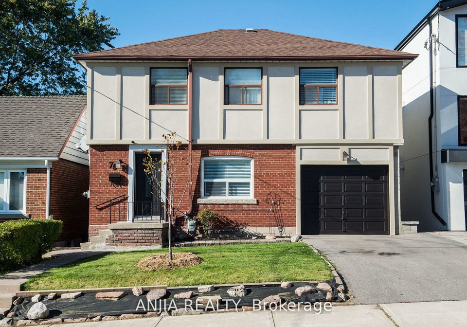 76-adair-road-east-york-ontario-e13425430