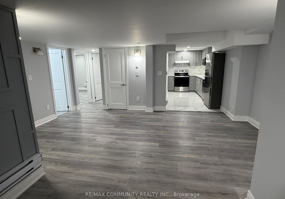 224-fleetwood-drive-oshawa-ontario-e13425614
