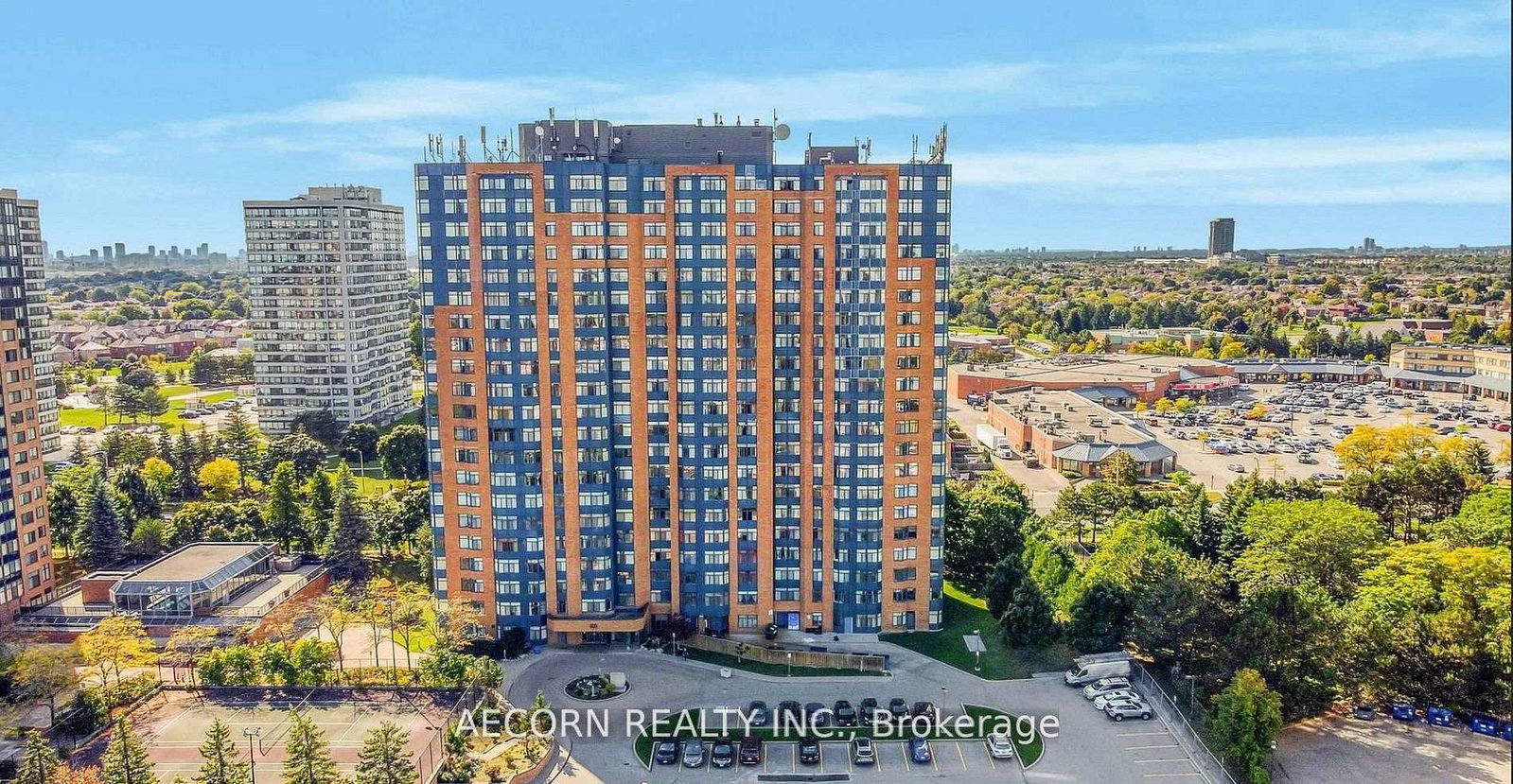 88-n-alton-towers-circle-scarborough-ontario-e13426698
