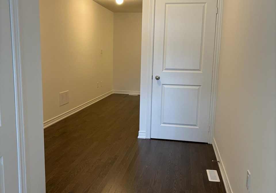 504-littlewood-lane-ajax-ontario-e13426744