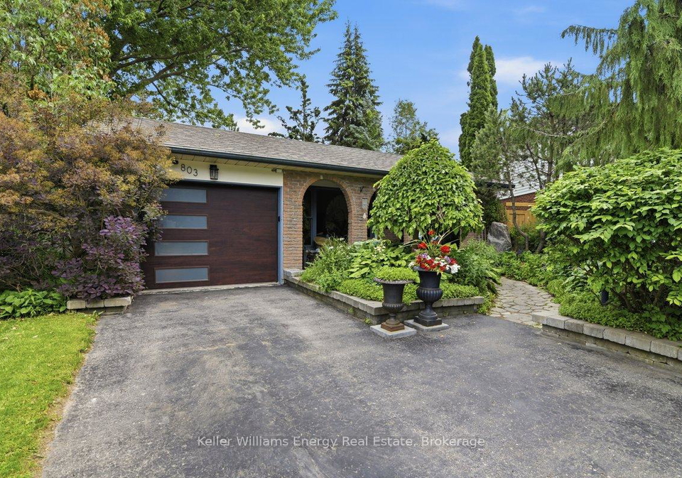 803-rodney-court-oshawa-ontario-e13426986