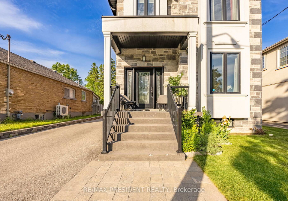 3-highvale-road-scarborough-ontario-e13427090