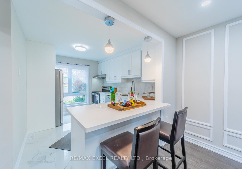 21-livonia-place-scarborough-ontario-e13427092