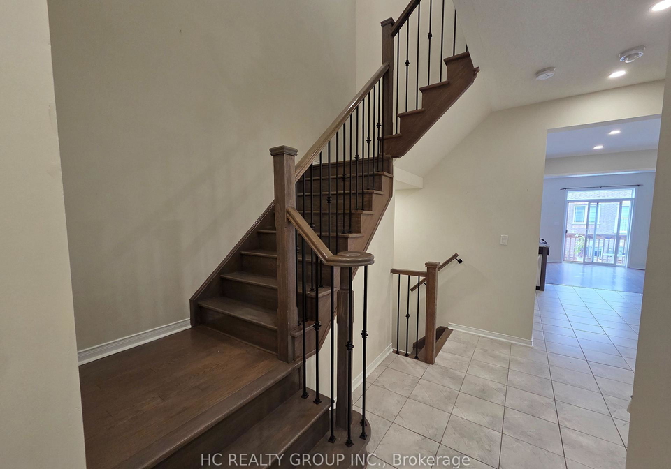 64-rimrock-crescent-n-whitby-ontario-e13427460