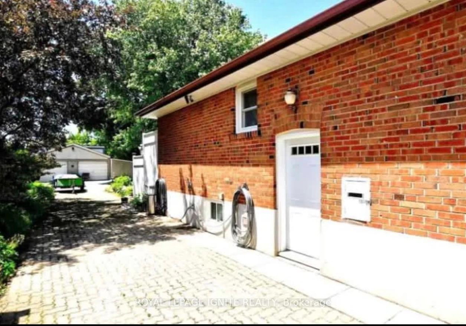 48-westcroft-drive-scarborough-ontario-e13427614