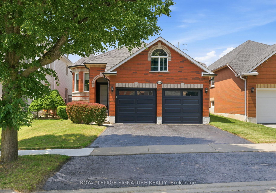 1165-windgrove-square-pickering-ontario-e13427788
