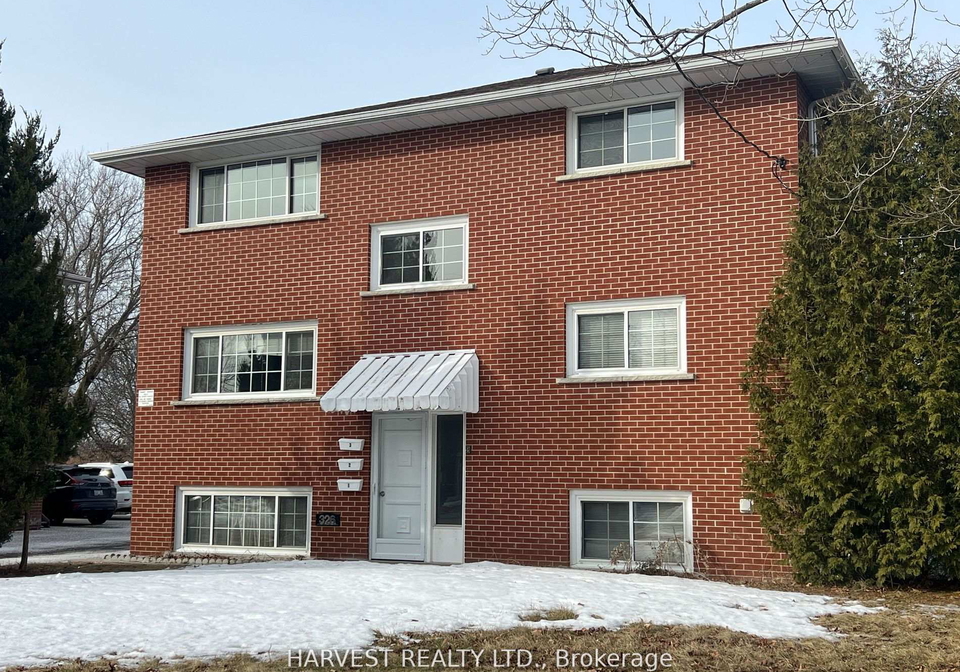 326-surrey-drive-oshawa-ontario-e13427904