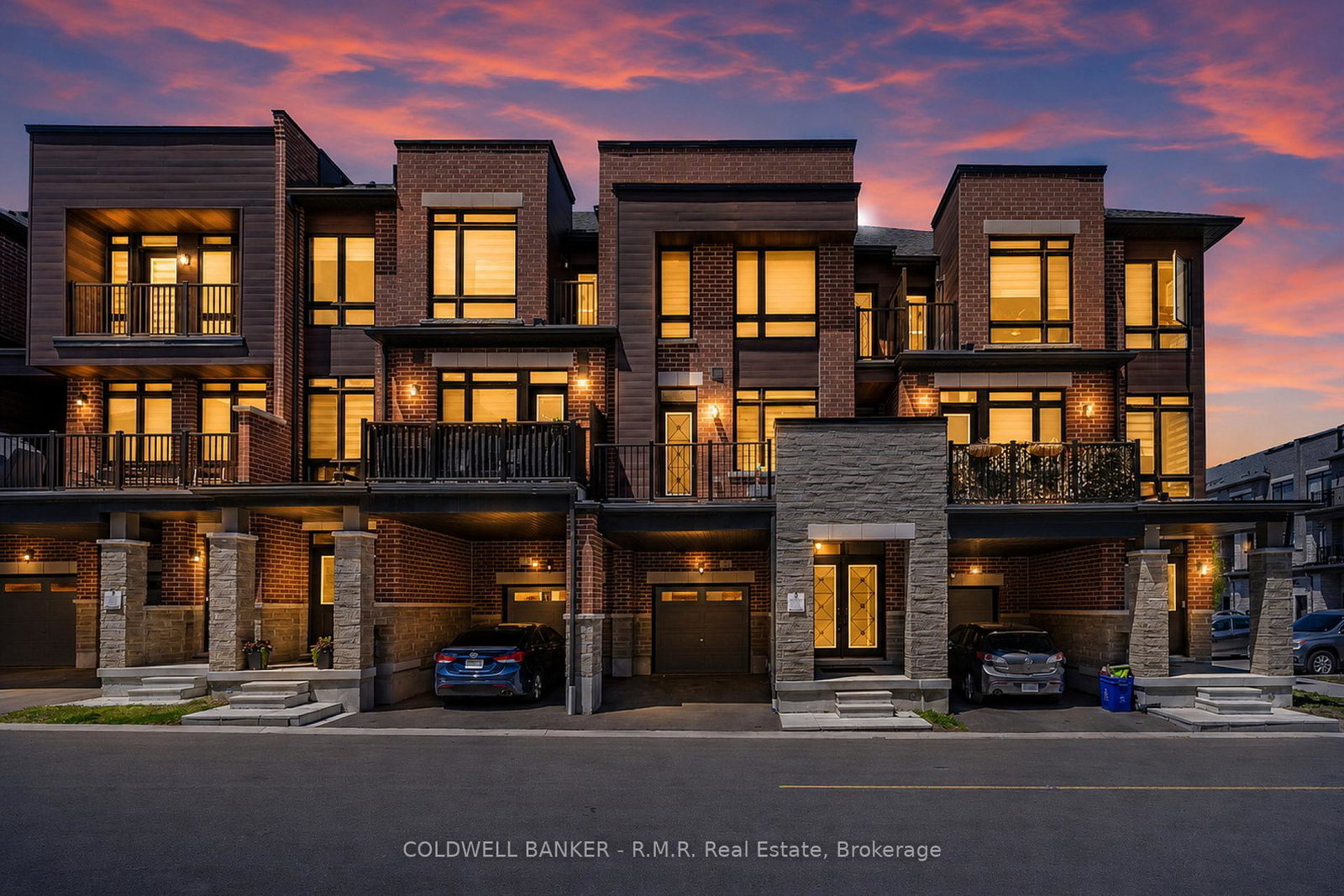 12-broylio-lane-ajax-ontario-e13428036