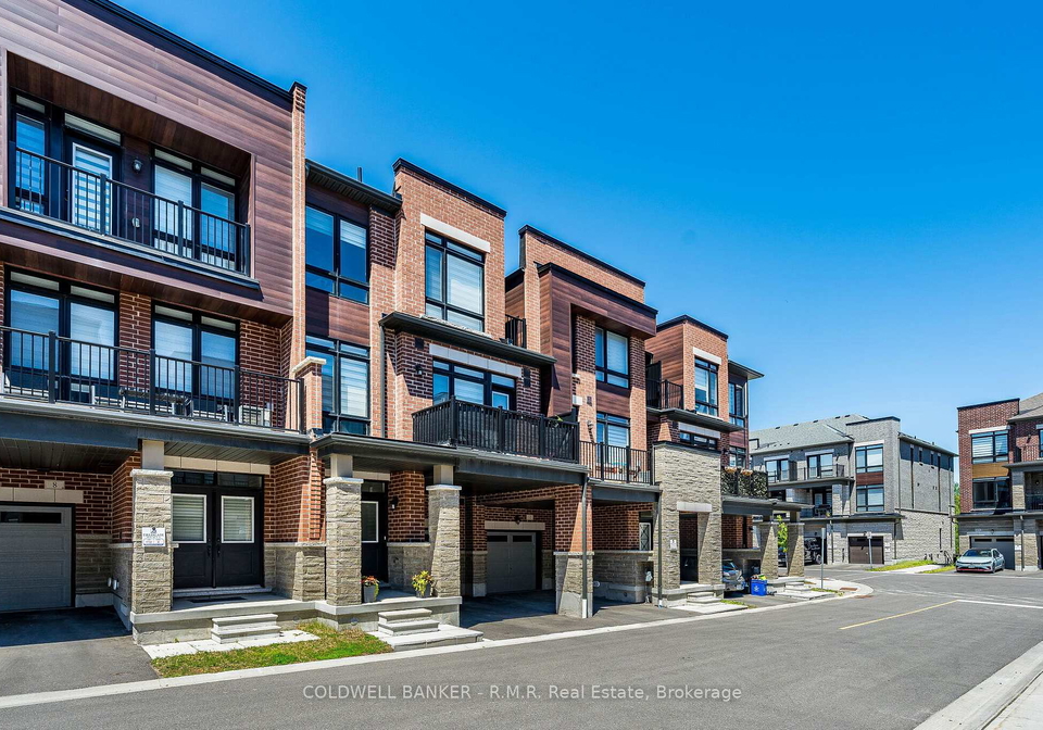 12-broylio-lane-ajax-ontario-e13428036