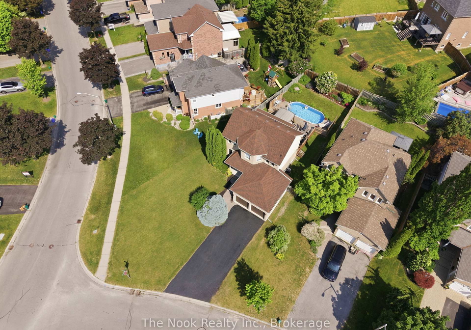 2-ireland-street-clarington-ontario-e13428206