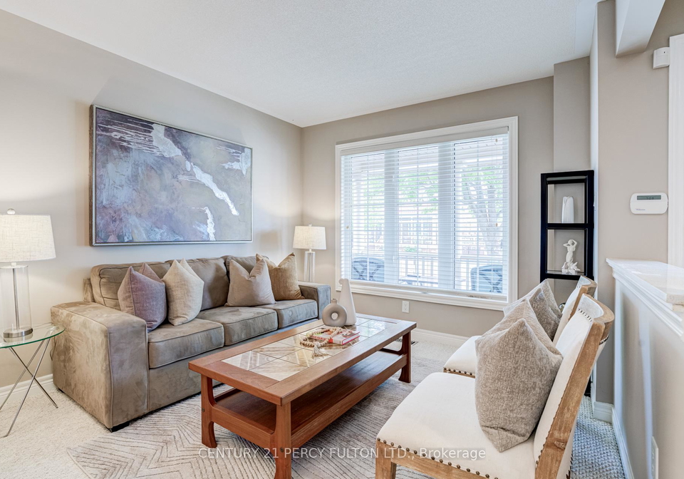 4-taverner-crescent-ajax-ontario-e13428552