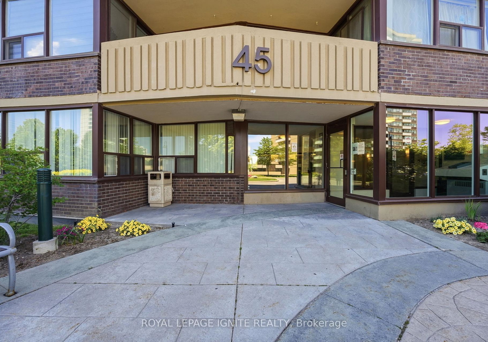45-huntingdale-boulevard-scarborough-ontario-e13428910