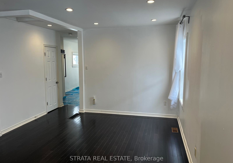 220-holborne-avenue-east-york-ontario-e13429526