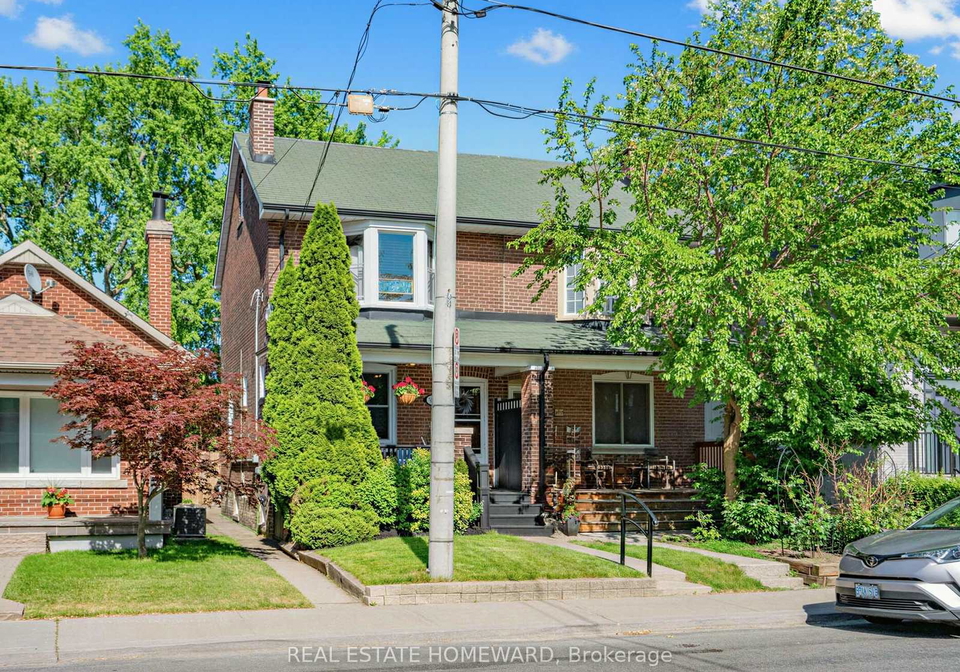 309-chisholm-avenue-east-york-ontario-e13429612