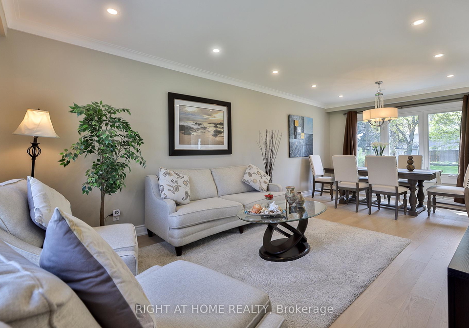 60-aragon-avenue-scarborough-ontario-e13429666