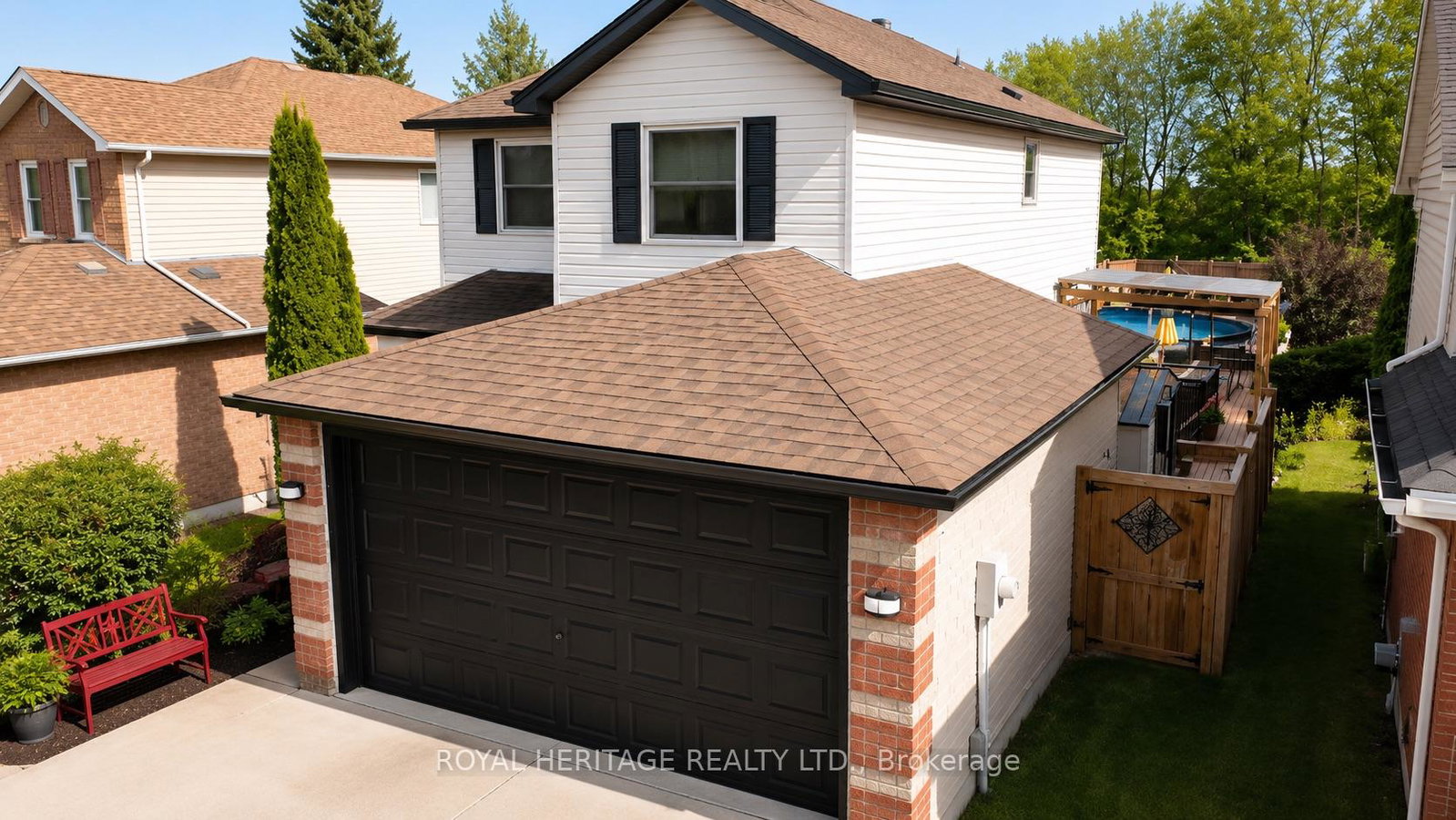 23-hooper-square-clarington-ontario-e13429924
