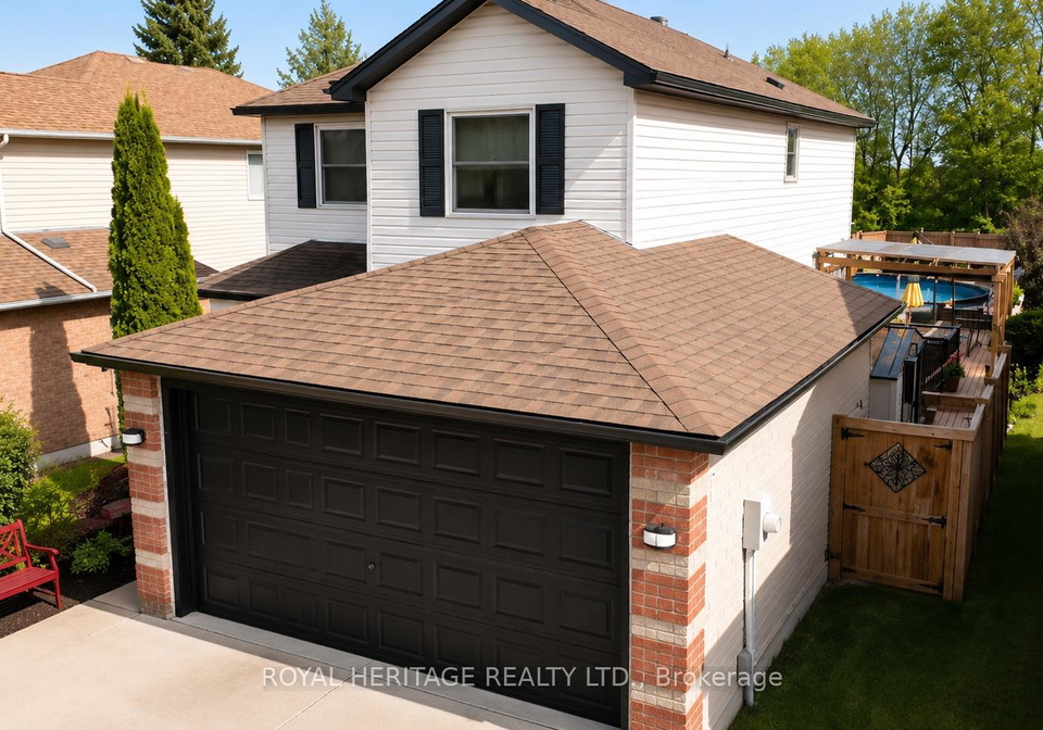 23-hooper-square-clarington-ontario-e13429924
