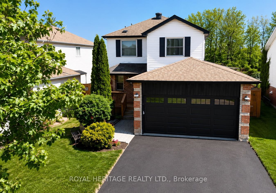 23-hooper-square-clarington-ontario-e13429924