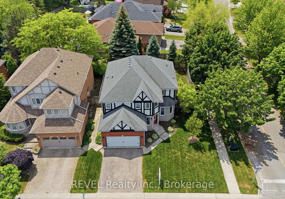 150-fallingbrook-street-whitby-ontario-e13430340