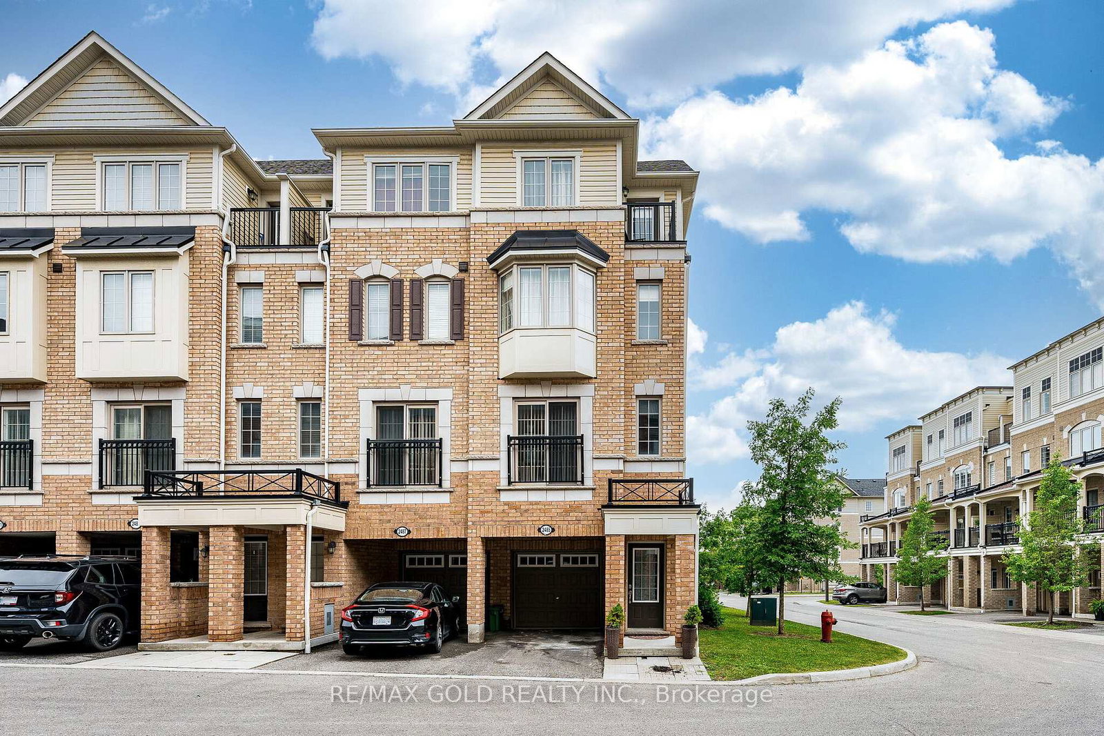 2485-rosedrop-path-oshawa-ontario-e13430716