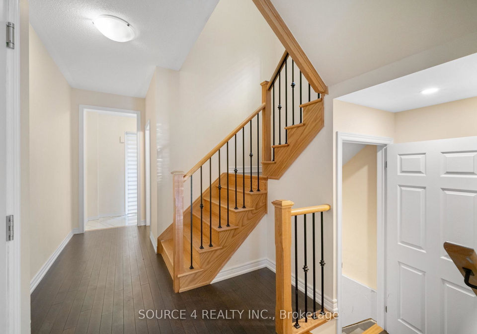 2426-hibiscus-drive-pickering-ontario-e13430930