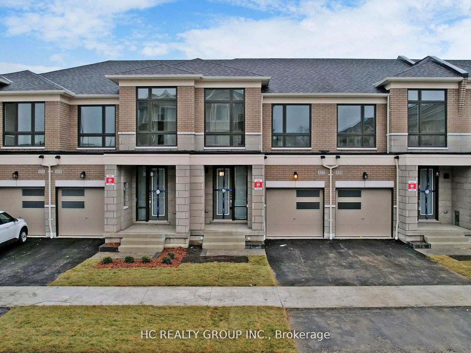 827-smoothwater-lane-pickering-ontario-e13431110