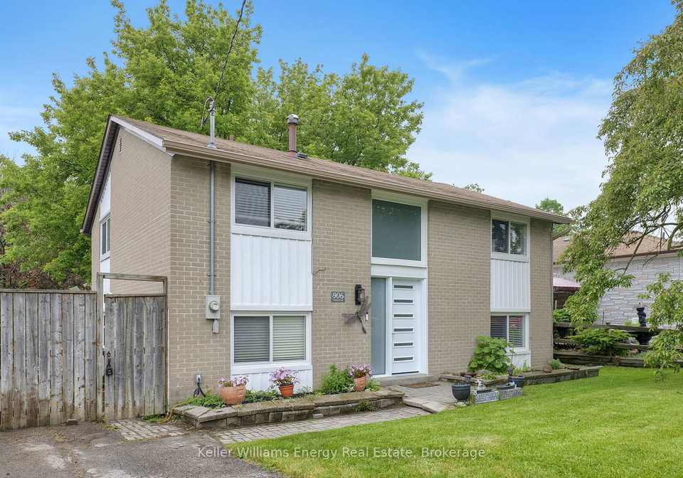 906-centre-street-n-whitby-ontario-e13431534