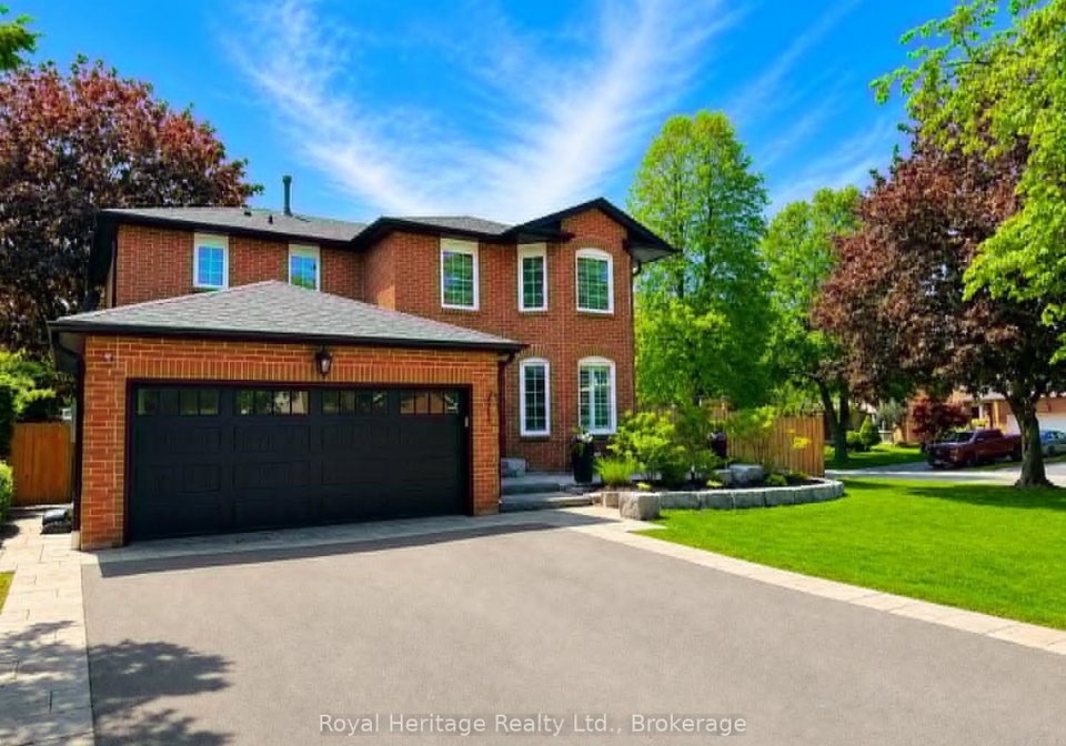 27-clovelly-drive-whitby-ontario-e13431754
