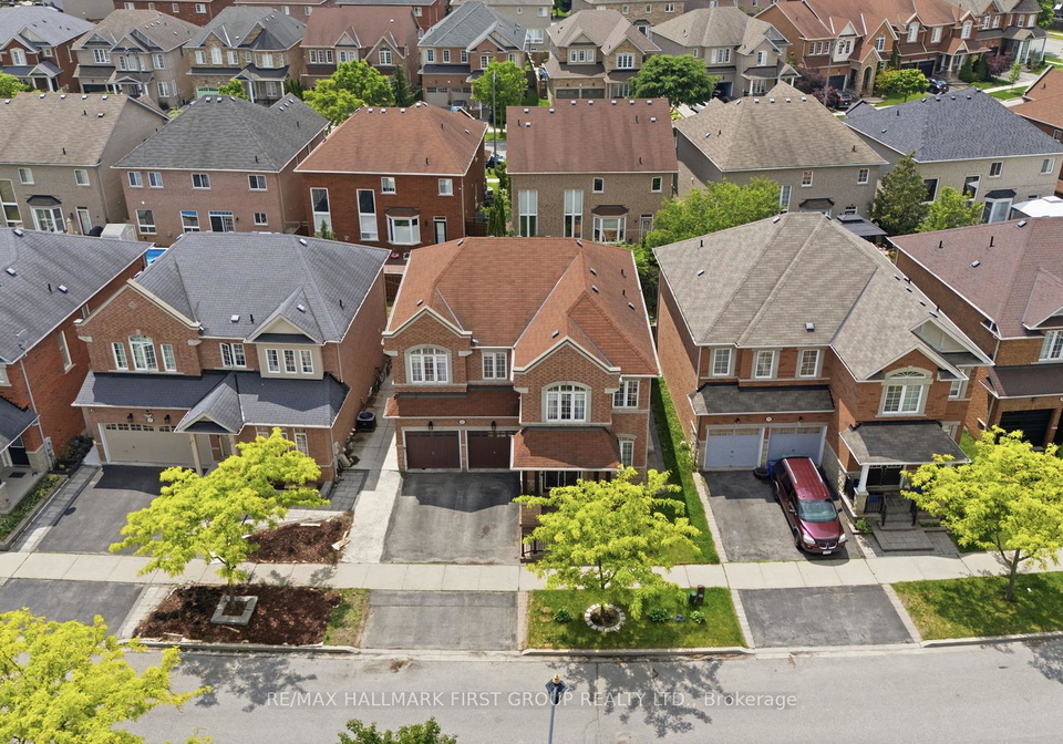 22-cragg-crescent-ajax-ontario-e13431766