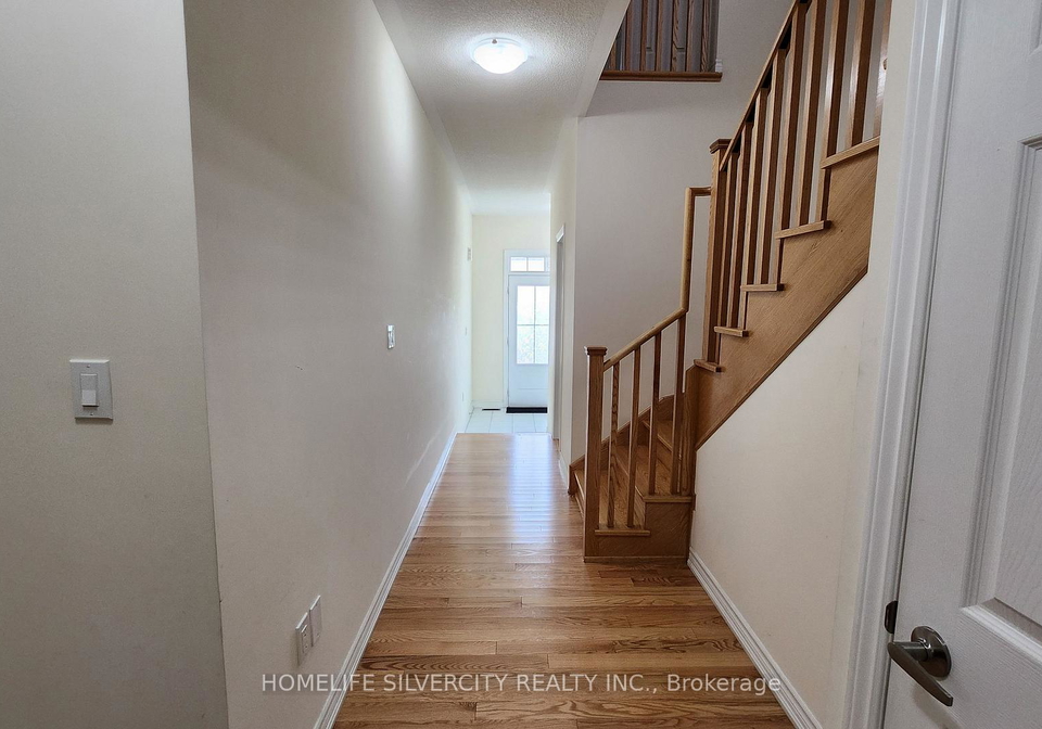 263-fleetwood-drive-oshawa-ontario-e13431948