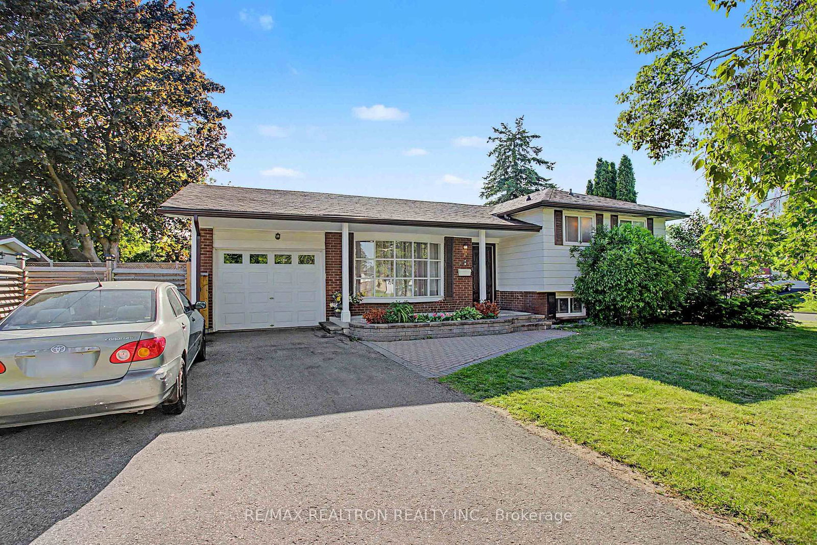 6-turnbull-road-ajax-ontario-e13432100