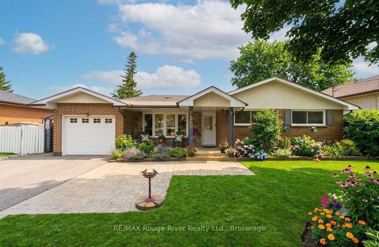 98-applewood-crescent-whitby-ontario-e13432378