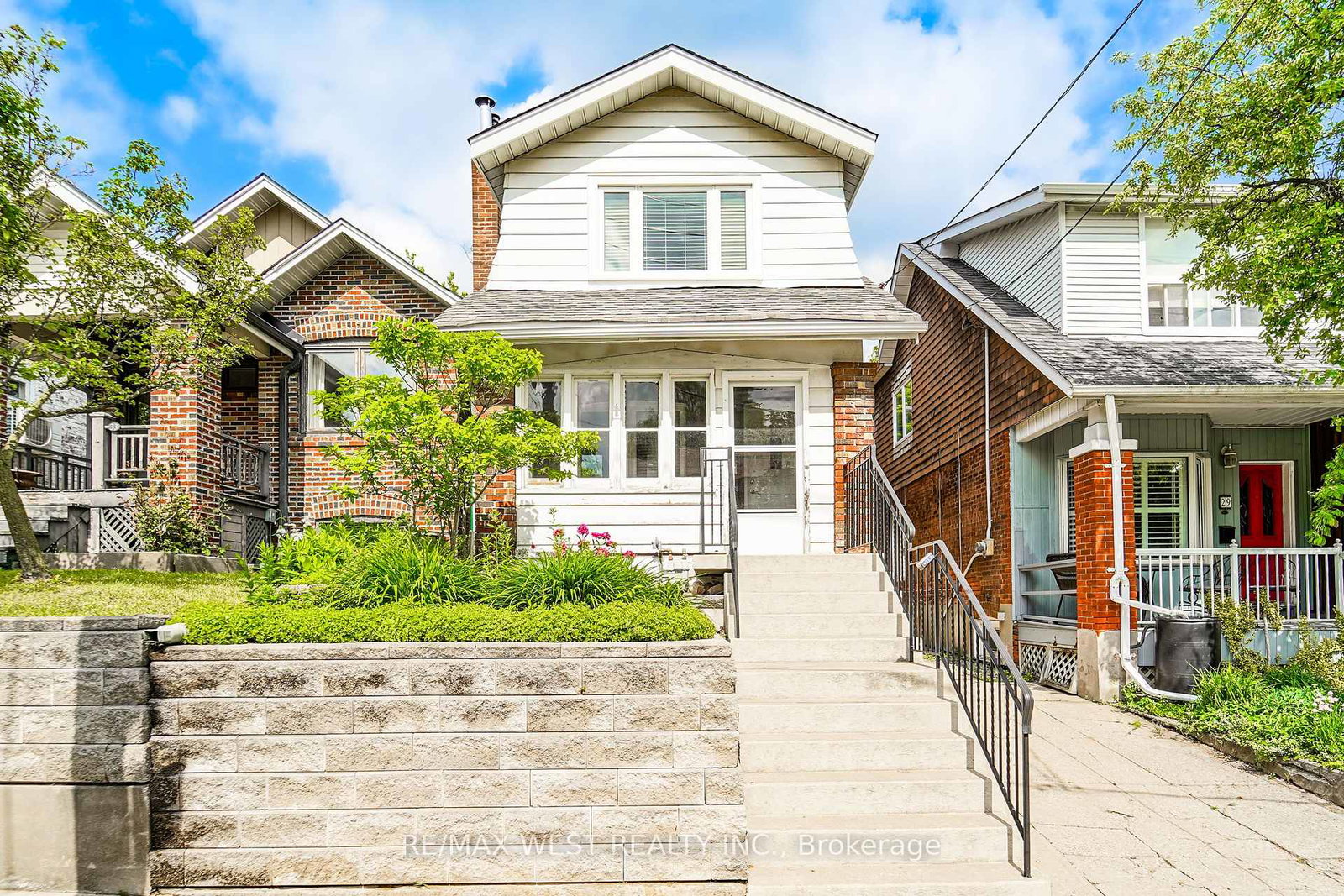 31-woodmount-avenue-east-york-ontario-e13432534