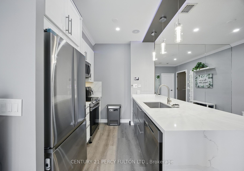 181-village-green-square-scarborough-ontario-e13432716
