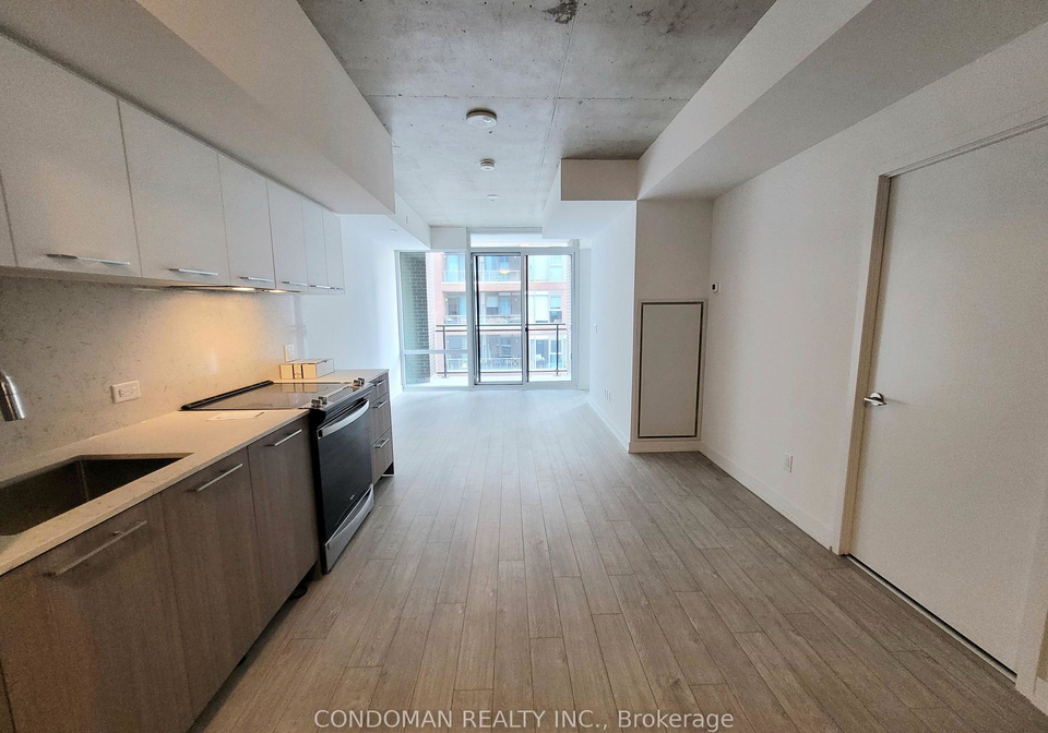 45-baseball-place-toronto-ontario-e13432962