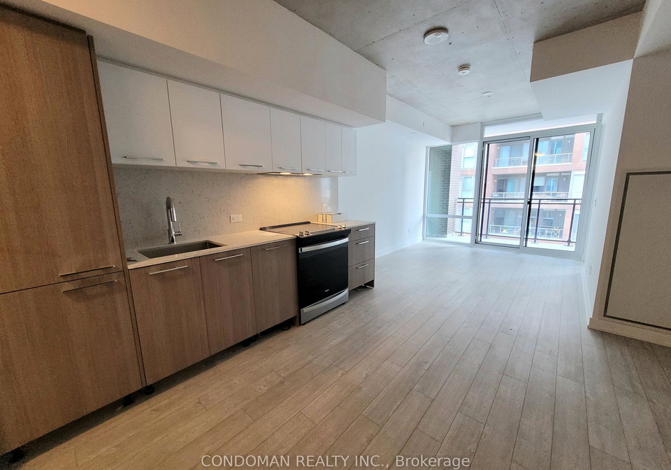 45-baseball-place-toronto-ontario-e13432962