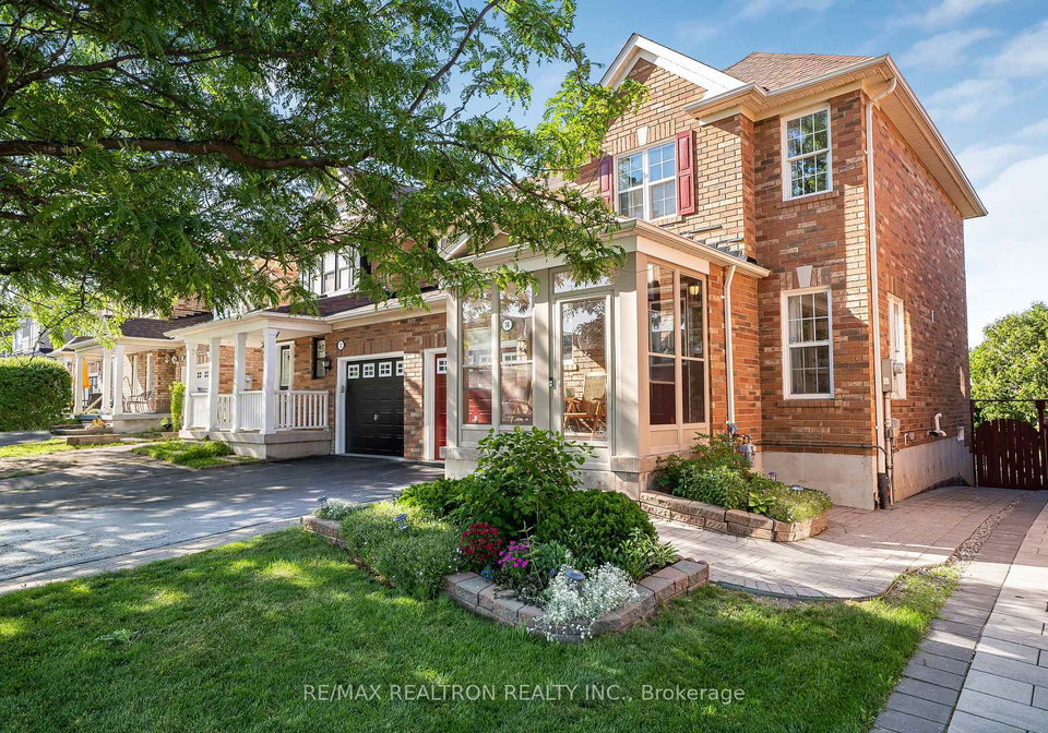 14-pinoak-street-scarborough-ontario-e13433008