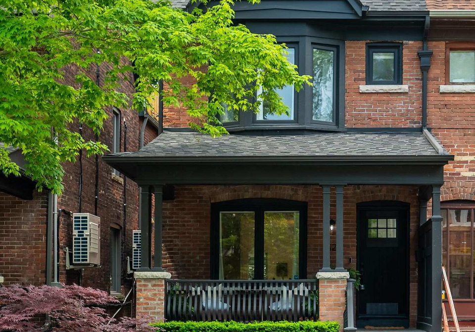 52-bertmount-avenue-toronto-ontario-e13433684
