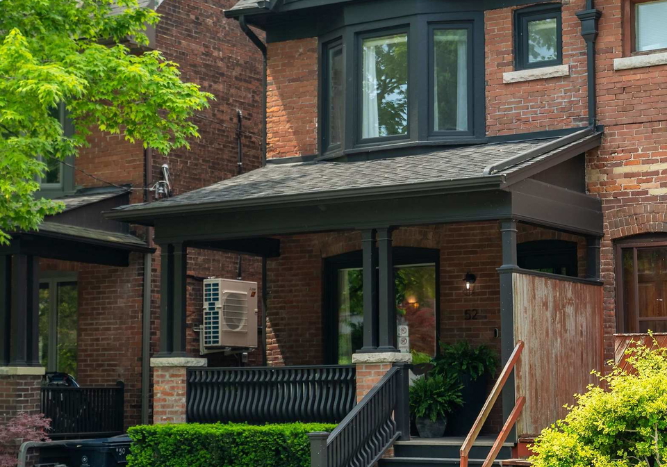 52-bertmount-avenue-toronto-ontario-e13433684