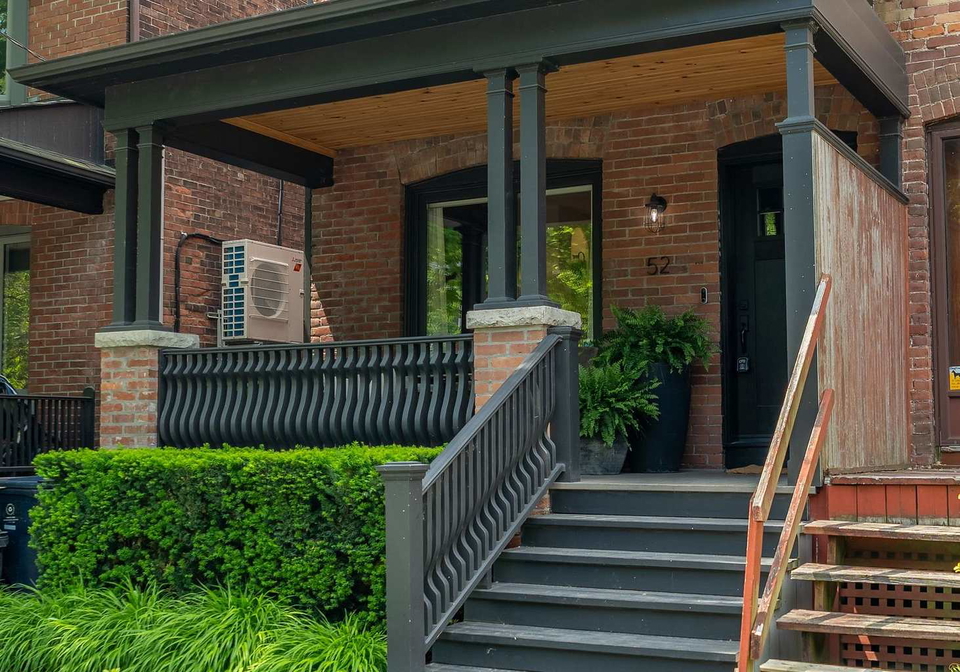 52-bertmount-avenue-toronto-ontario-e13433684