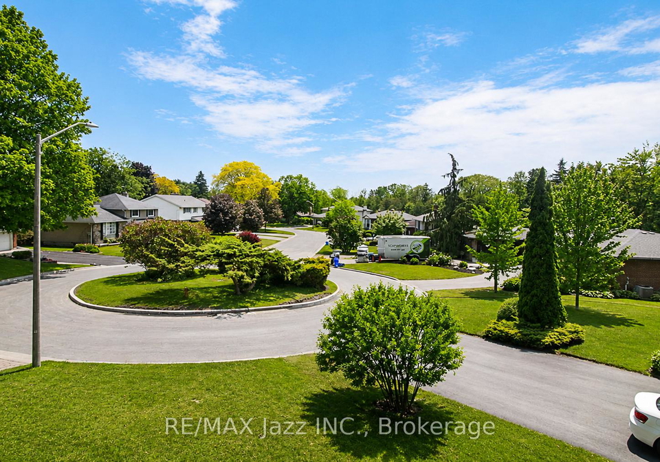 103-gardenia-court-oshawa-ontario-e13433794