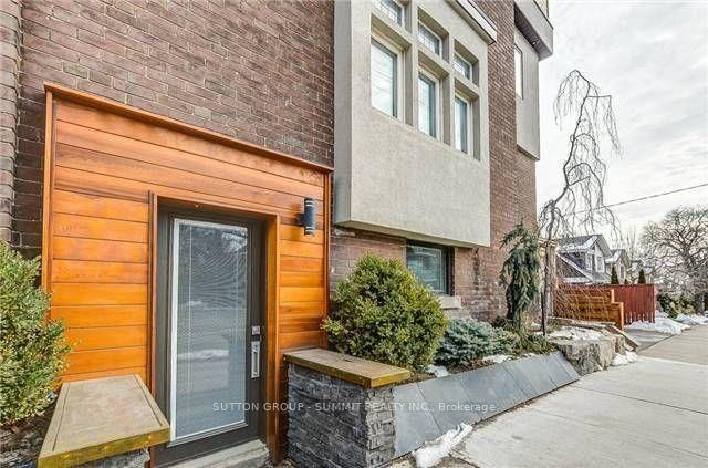 1-columbine-avenue-toronto-ontario-e13433846