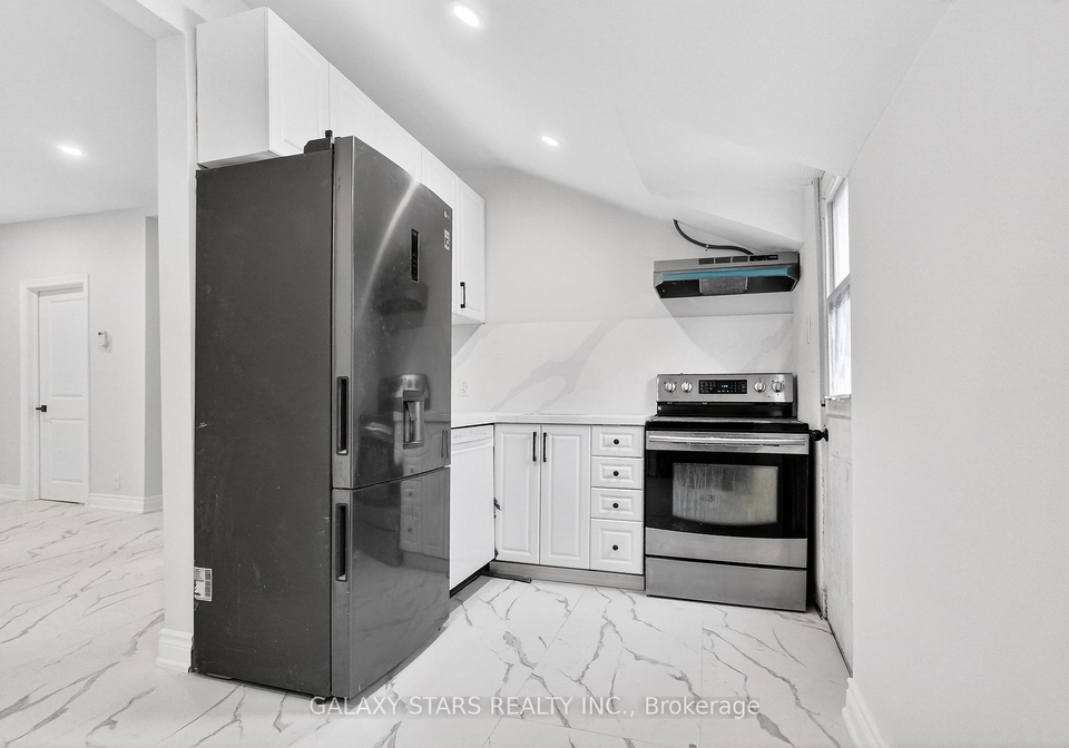 70-william-street-w-oshawa-ontario-e13433896
