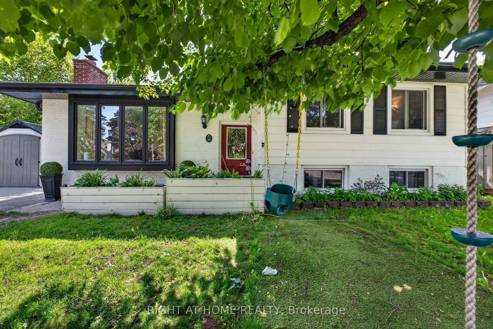 20-cardiff-court-whitby-ontario-e13434122